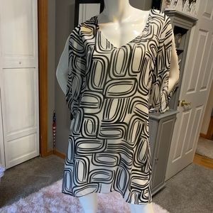 Fun flirty Bisou Bisou dress